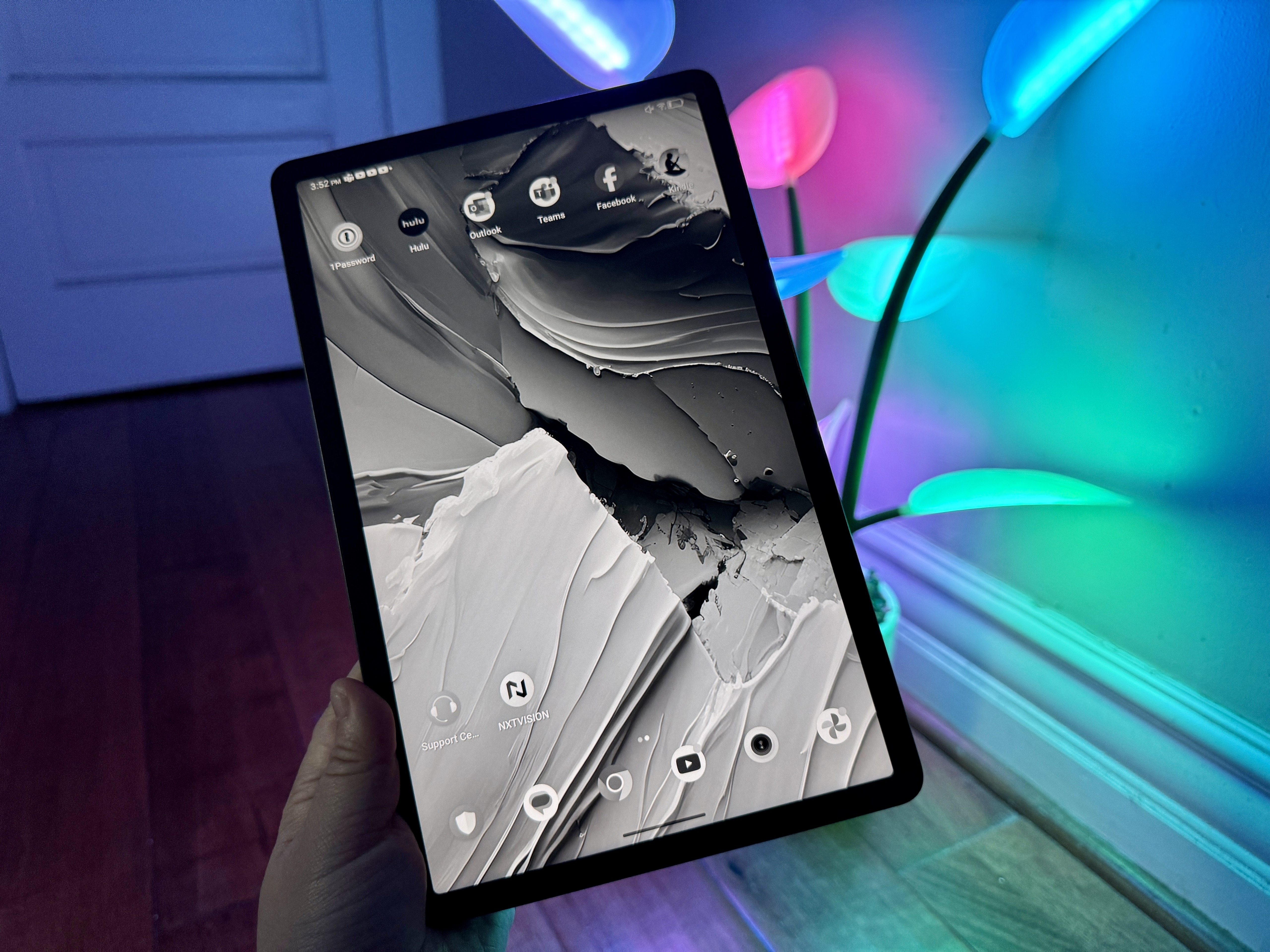 11-Inch Android 13 Tablet TCL Nxtpaper 11 Unveiled Today