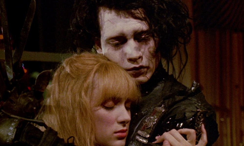 Kim hugs Edward in Edward Scissorhands.