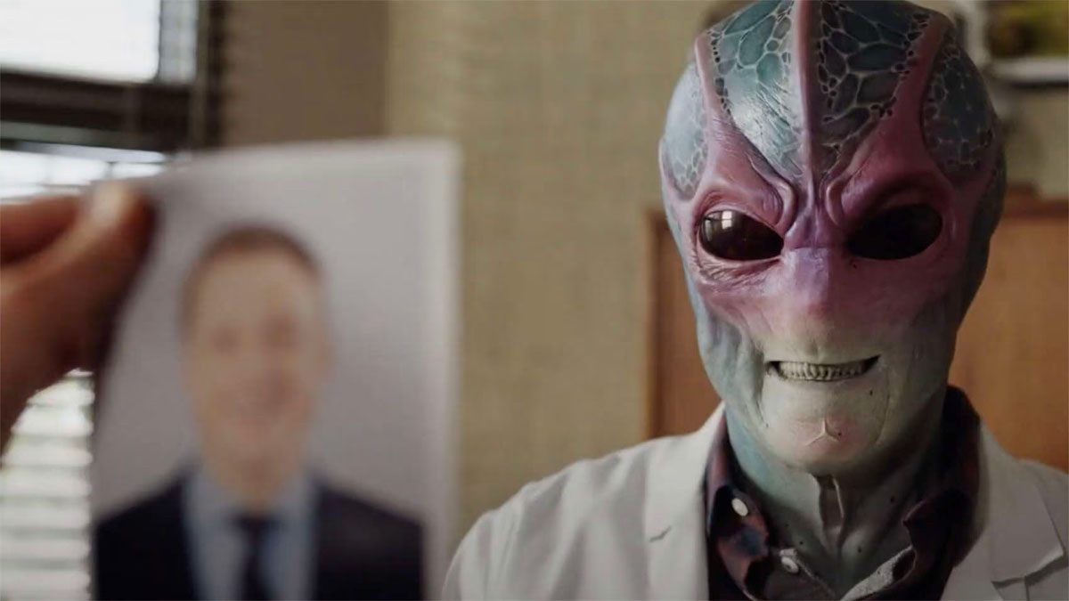 Alan Tudyk dans le rôle de Harry Vanderspeigle dans Resident Alien.