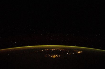 Homecoming private astronaut shares gorgeous night shots of Earth