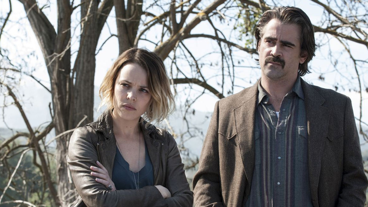 Rachel McAdams e Colin Farrell na segunda temporada de True Detective.