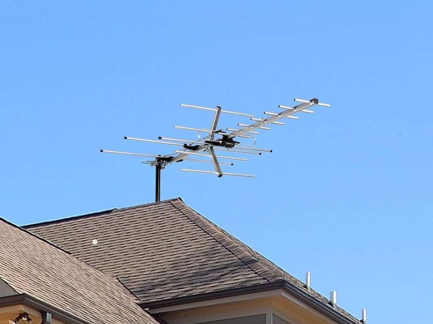 The 6 Best TV Antennas For Rural Areas In 2024 | Technologist Mag