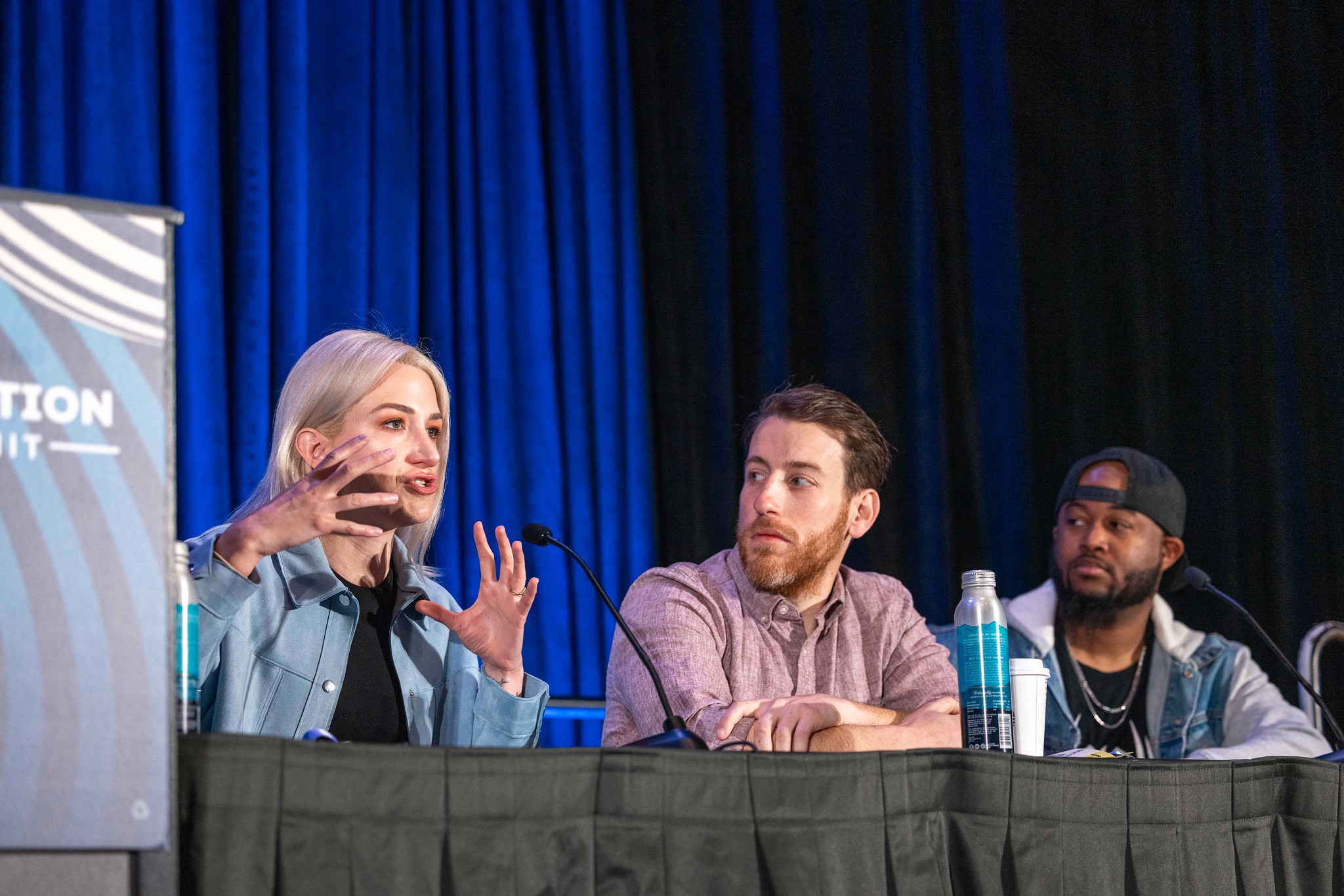 Entwickler sprechen auf einer Podiumsdiskussion auf der Game Developers Conference 2024.