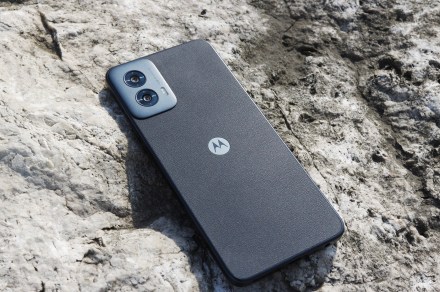 How good is Motorola’s $300 Android phone? I used it for a week to find out