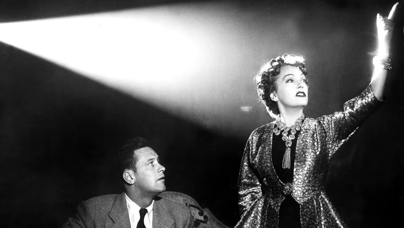 William Holden y Gloria Swanson en Sunset Boulevard.