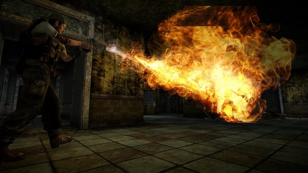 Un homme avec un lance-flammes à New Vegas.