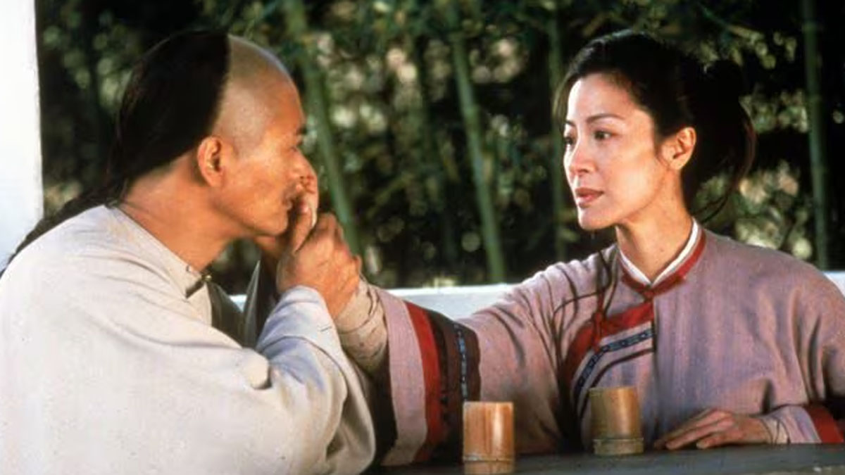 Chow Yun-fat e Michelle Yeoh em Tigre Agachado, Dragão Oculto.