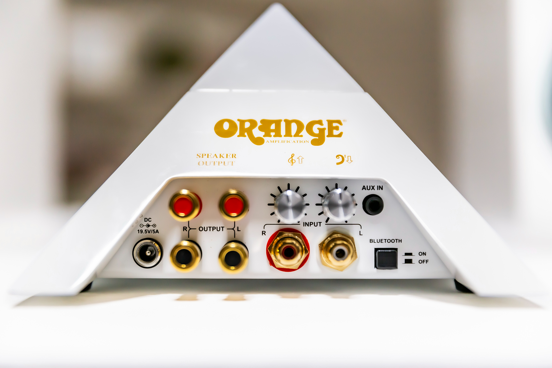 El sistema de audio Orange Pyramid. 