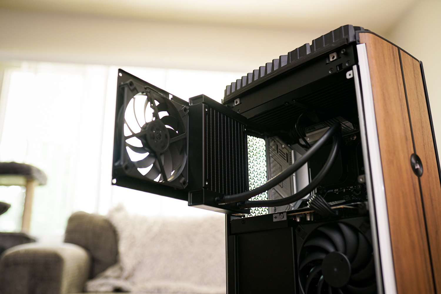 Support de ventilateur sur le Corsair One i500.