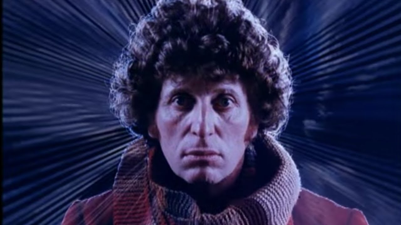 汤姆·贝克 (Tom Baker) 在经典《神秘博士》片头中饰演第四任博士