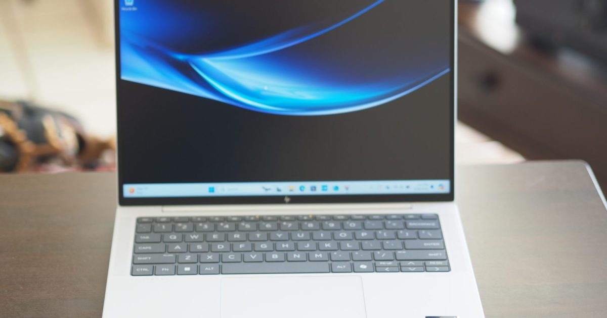 HP EliteBook 1040 review: simple, beautiful business laptop