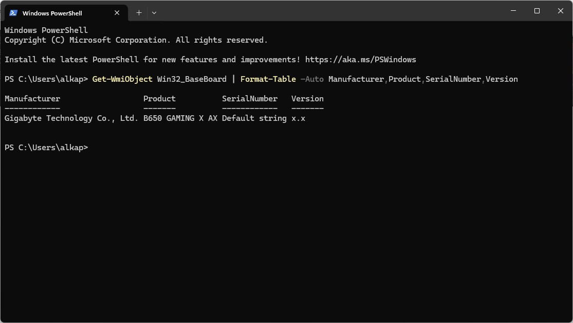 Checking the motherboard with Windows PowerShell.