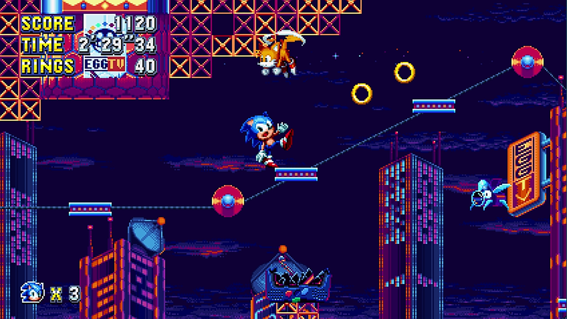 Соник едет по конвейеру в Sonic Mania Plus.