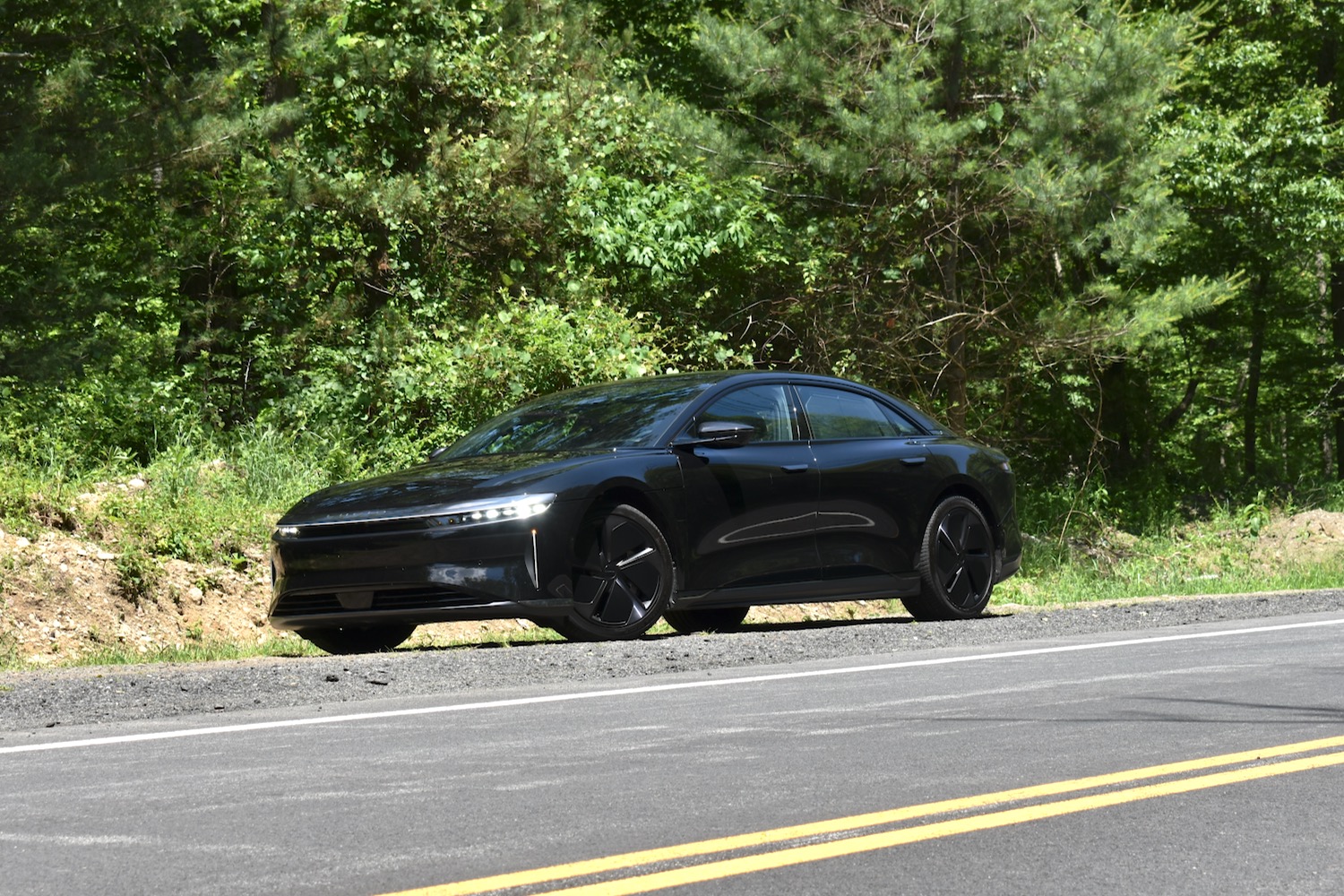 改良された Lucid Air は、この高級 EV の帯域幅を示しています