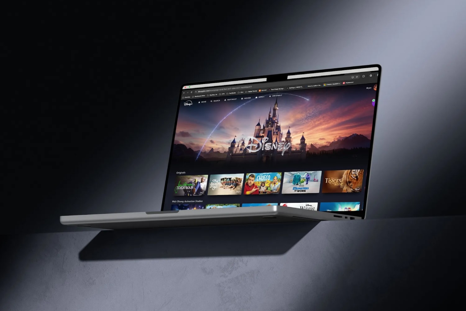 Disney Plus на MacBook Pro.