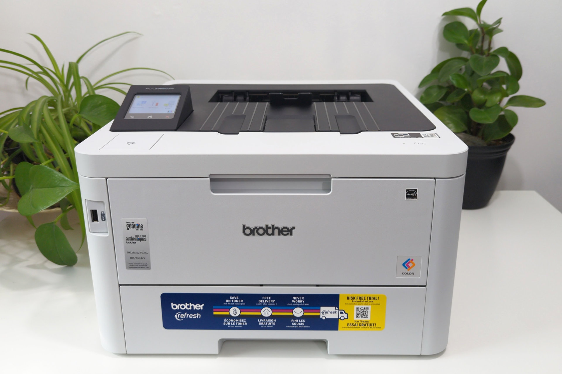 La HL-L3295CDW de Brother es una impresora láser a color compacta.