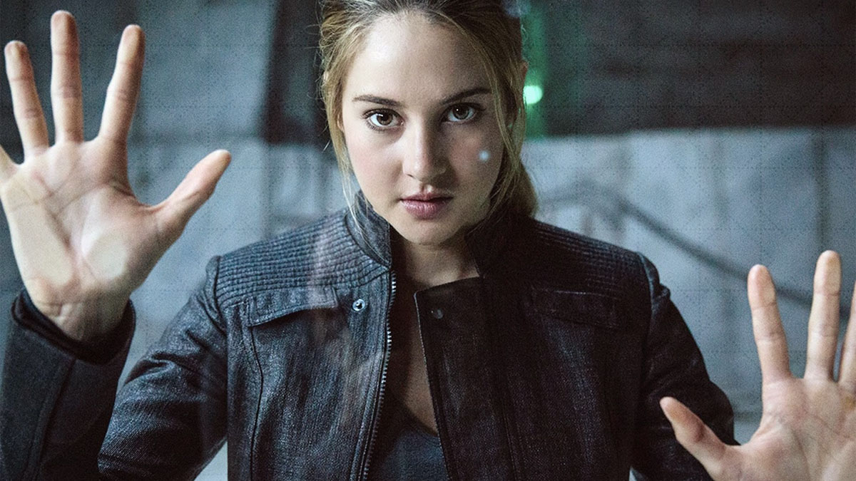 Shailene Woodley in Divergent.