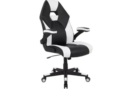 Lenovo cut the price of this gaming chair by $150