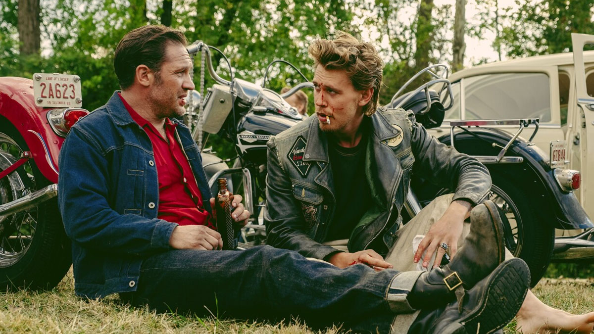 Tom Hardy and Austin Butler in The Bikeriders.