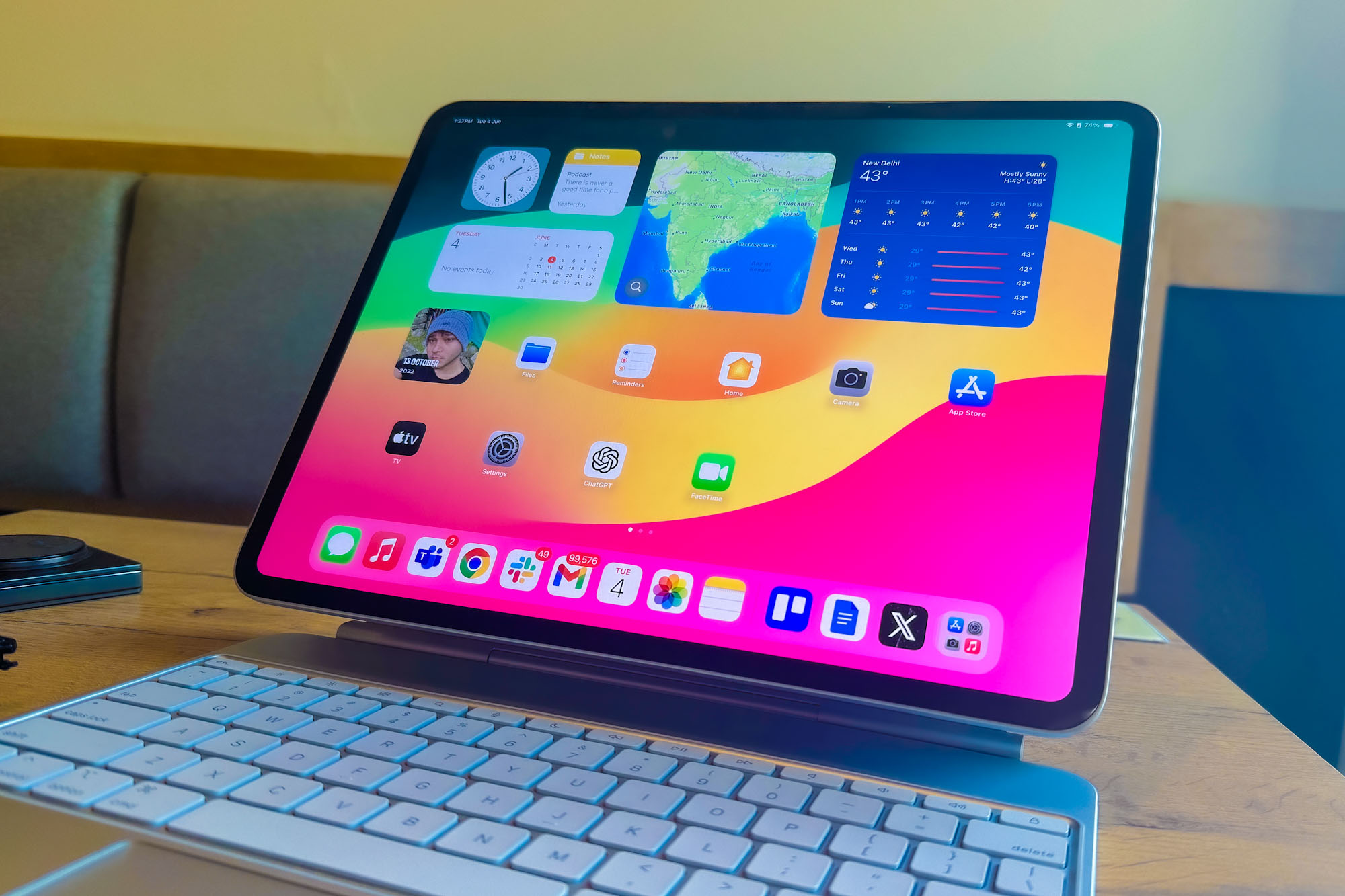 Samsung Galaxy Tab S10 Ultra vs. Apple iPad Pro: flagship face-off