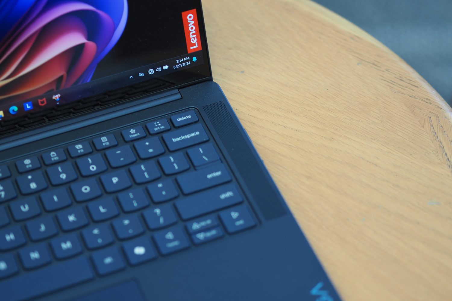 Lenovo Yoga Slim 7x review: a super-slim Copilot+ PC