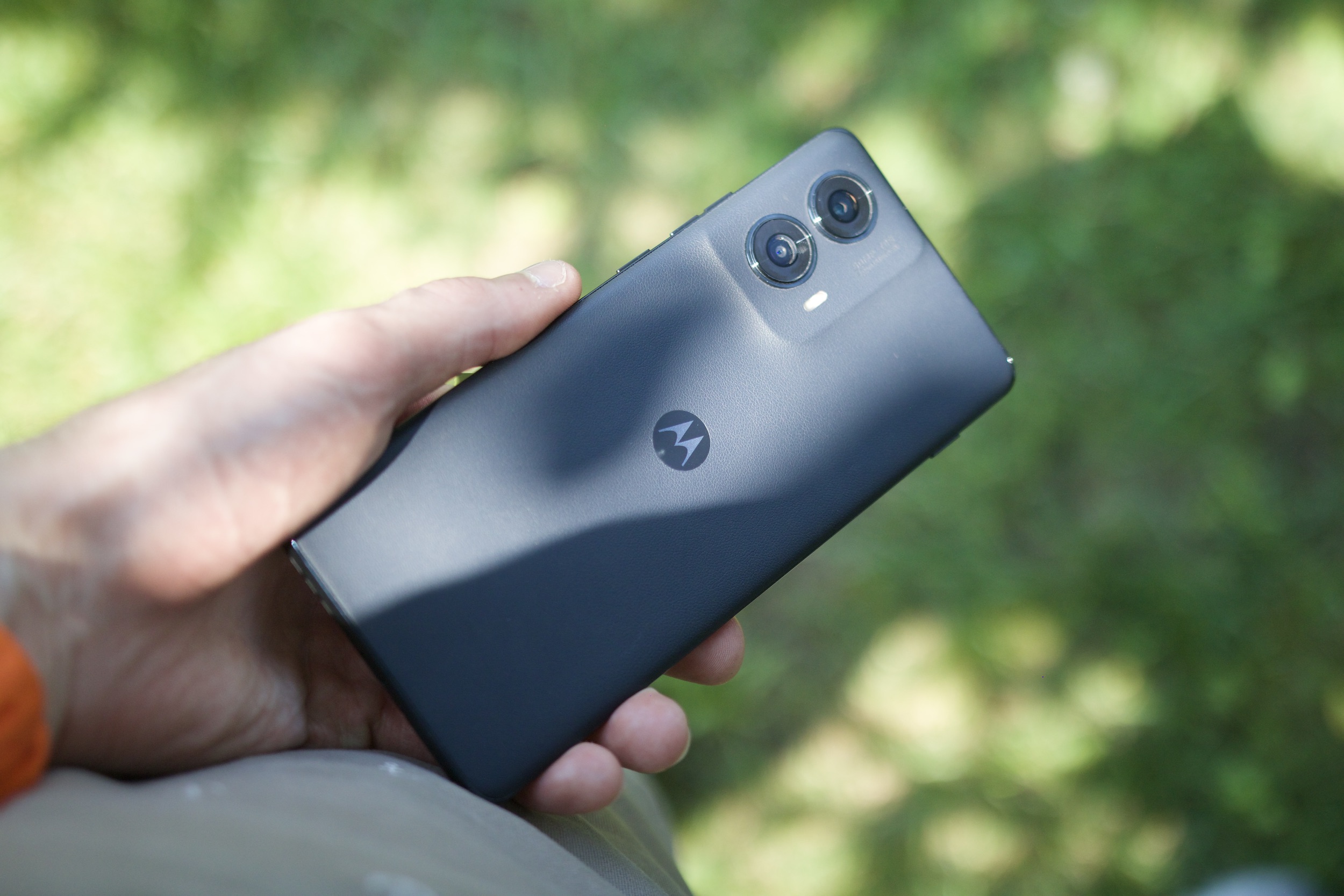 I thought Motorola’s new $550 Android phone would be great. I was wrong