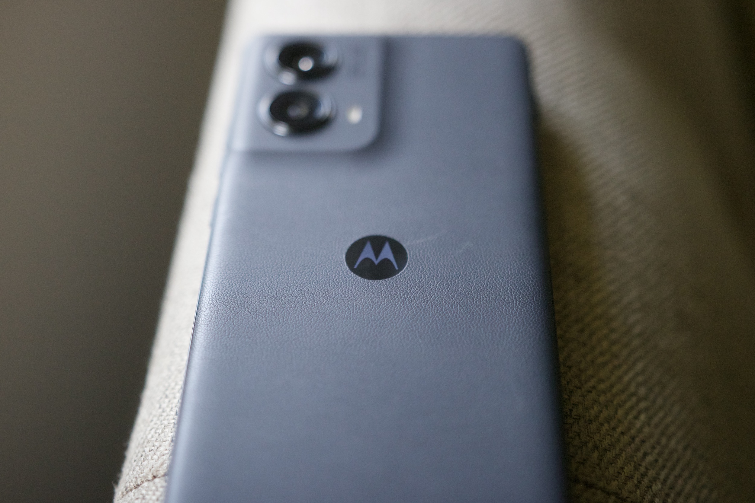 I thought Motorola’s new $550 Android phone would be great. I was wrong