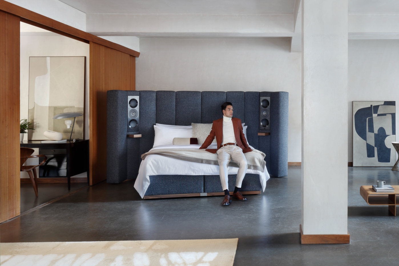 The Savoir KEF Seventy-Five luxury speaker bed.