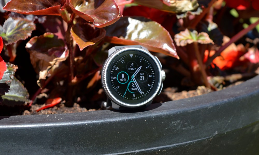 The Suunto Race amongst the blooms.