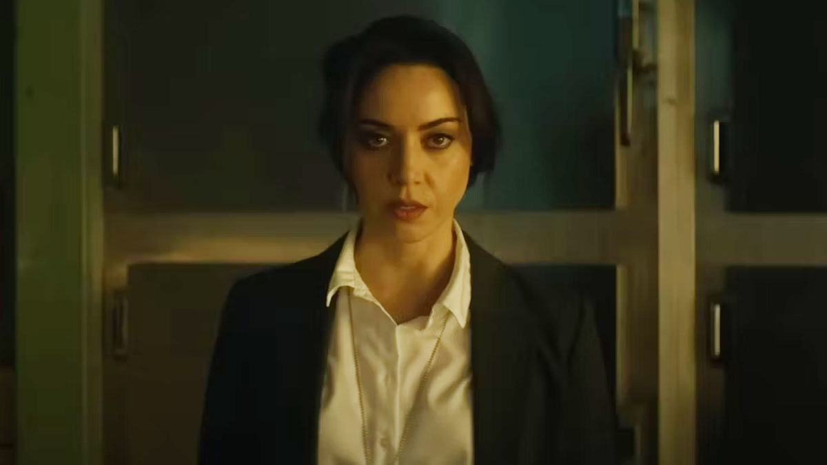 Aubrey Plaza em Agatha o tempo todo.