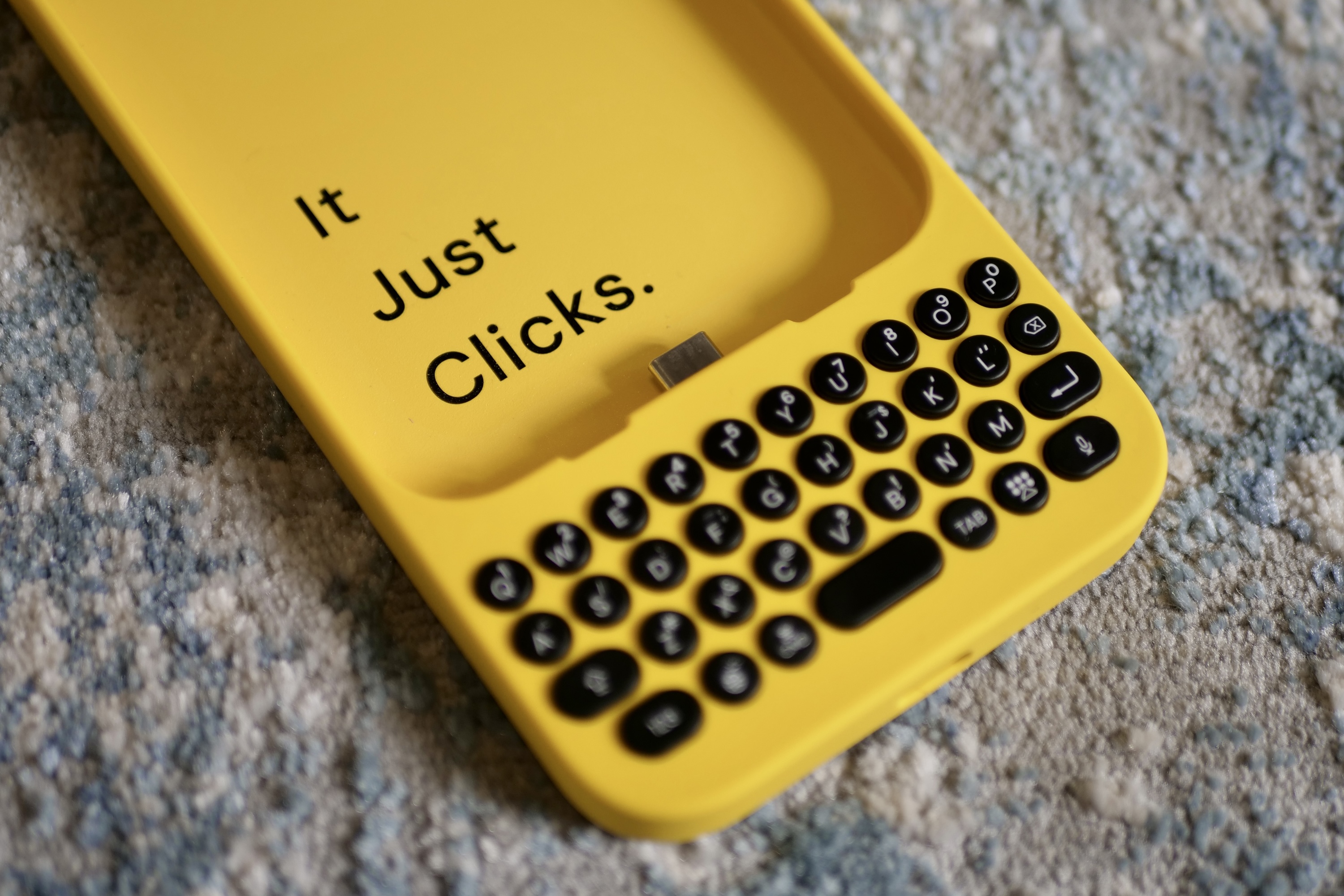 Clicks Keyboard review: 2024’s most nostalgic iPhone accessory