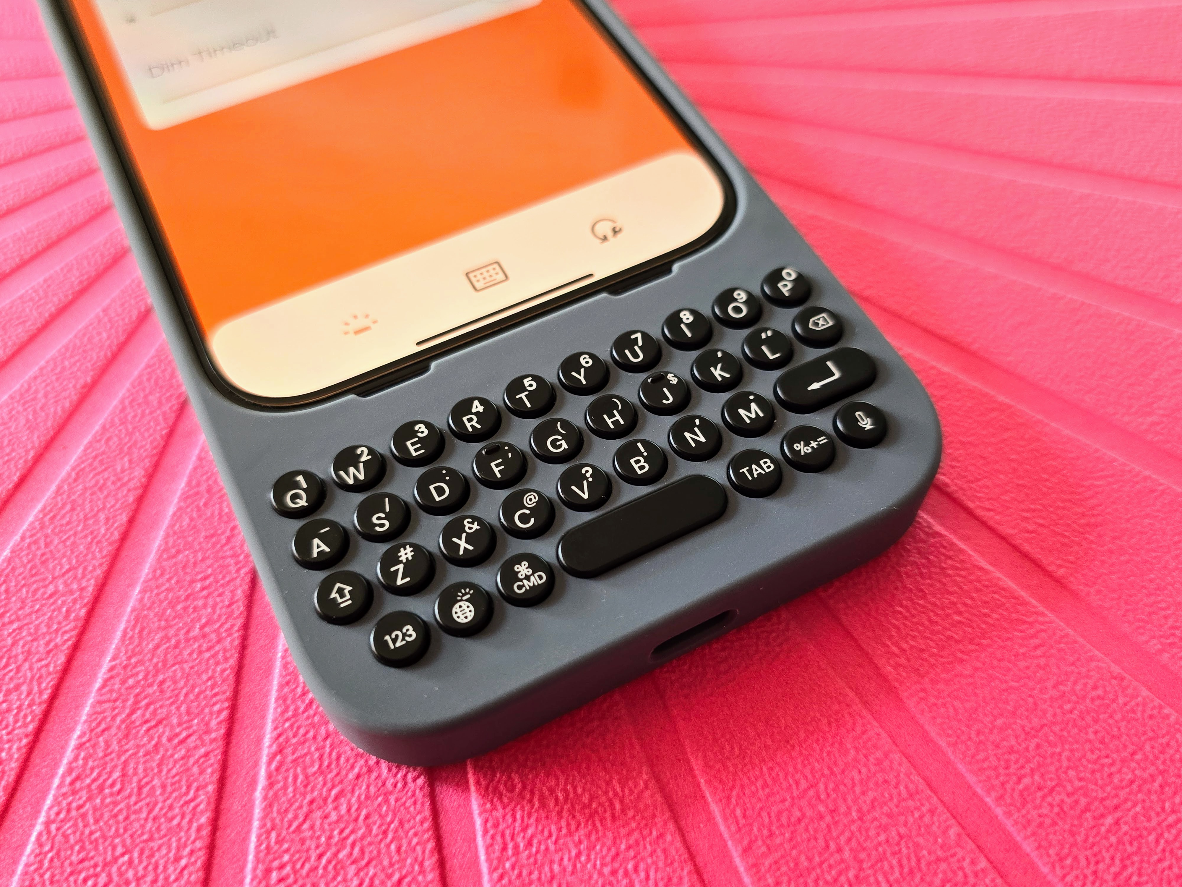 Clicks Keyboard review: 2024’s most nostalgic iPhone accessory