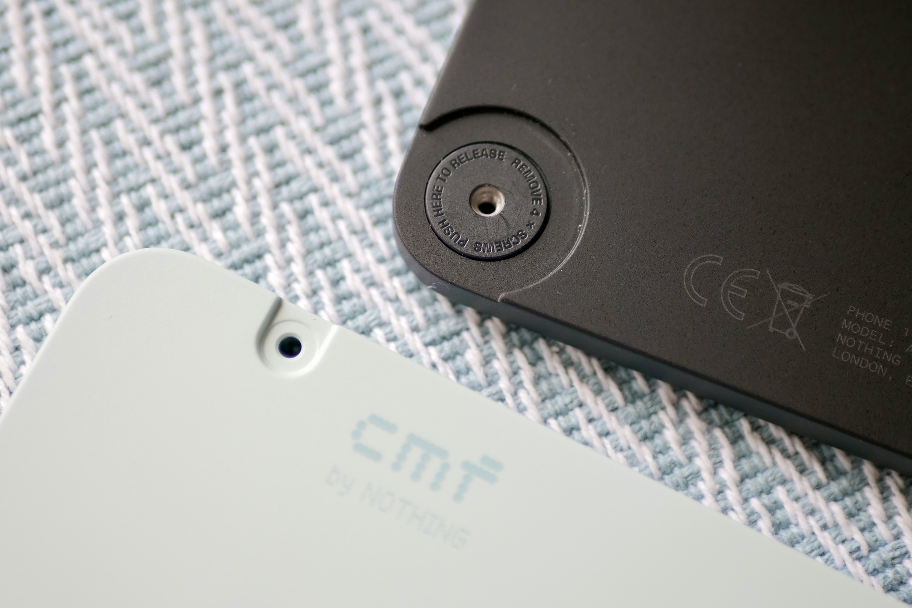 Я использовал CMF Phone 1, и это лучшая покупка смартфона 2024 года.