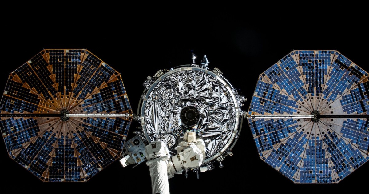 This workhorse ISS spacecraft has never looked so beautiful | Tech Reader