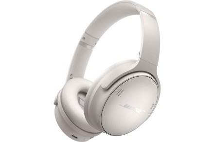 Bose QuietComfort headphones have a $100 discount at Best Buy