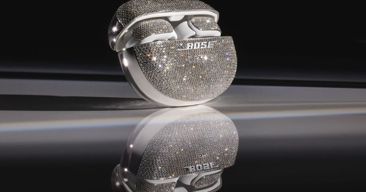 One person will win these diamond-encrusted Bose earbuds | Tech Reader