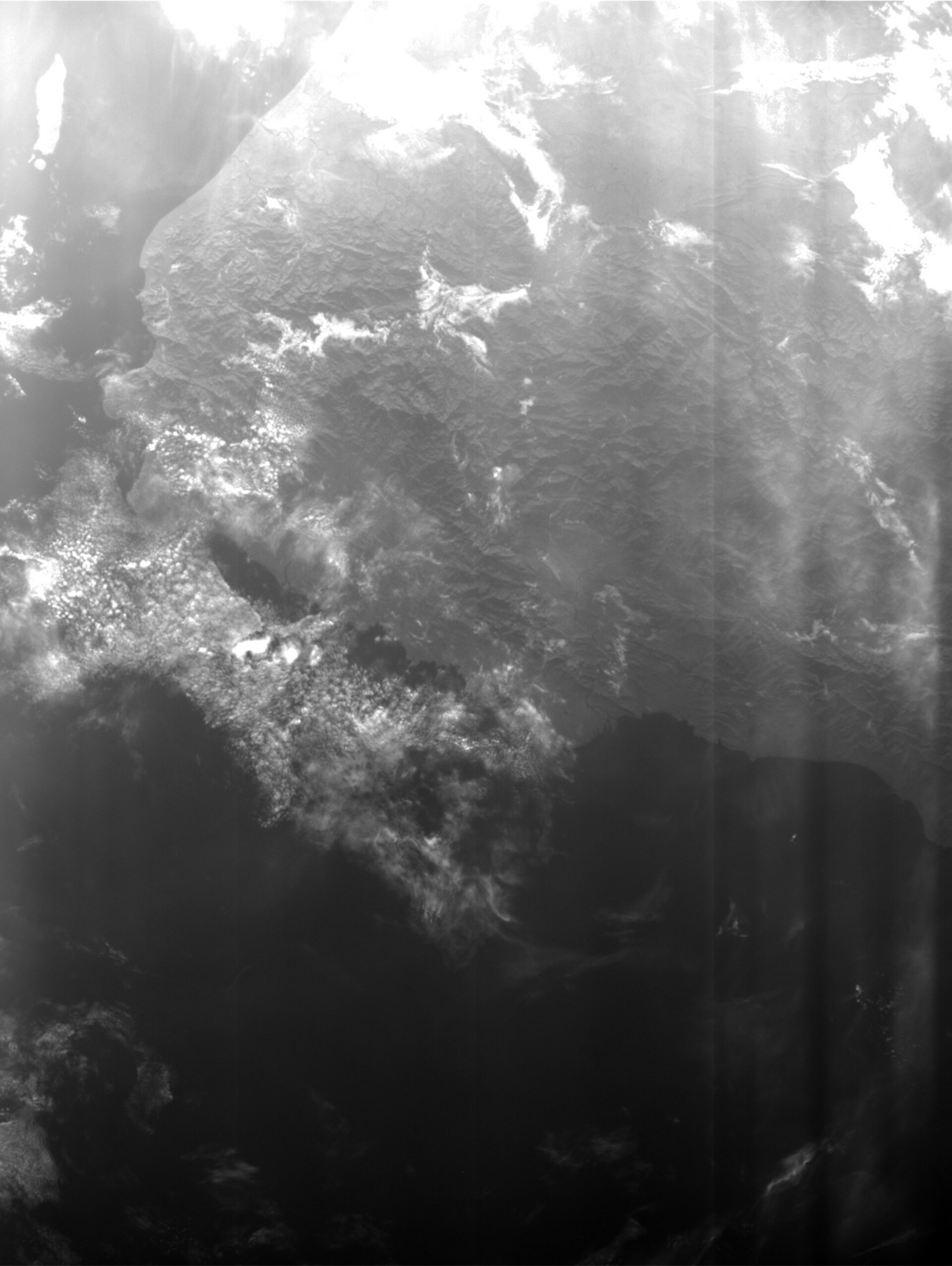 Cette image de la planète Terre a été prise lors du survol lunaire-Terre de Juice. Elle a été prise à l'aube du 20 août 2024 et montre l'île de Luzon, l'île la plus grande et la plus peuplée des Philippines.