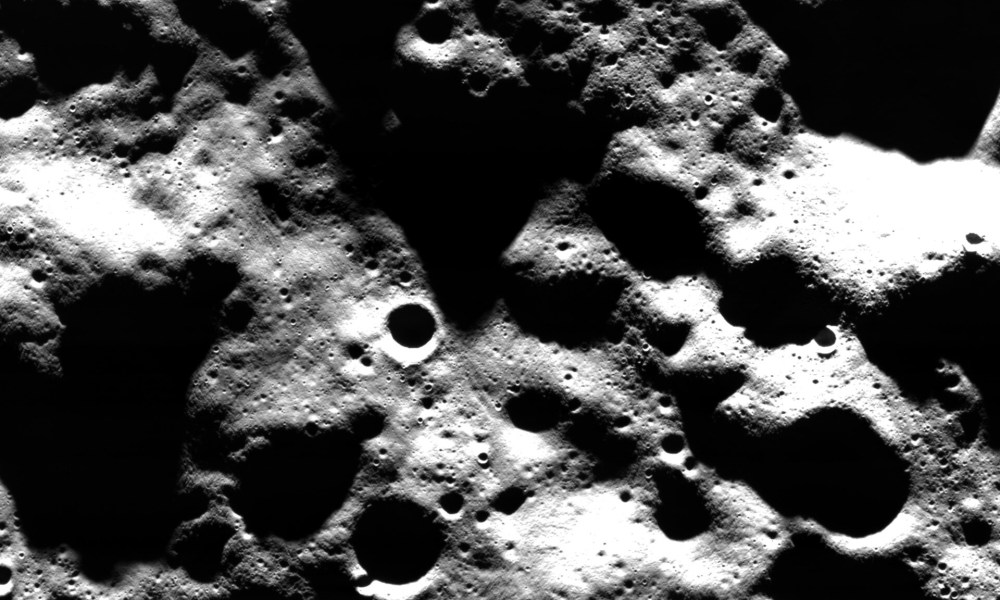 This image of our own Moon was taken during Juice’s lunar-Earth flyby on 19 August 2024. The main aim of JANUS’s observations during the lunar-Earth flyby was to evaluate how well the instrument is performing, not to make scientific measurements.