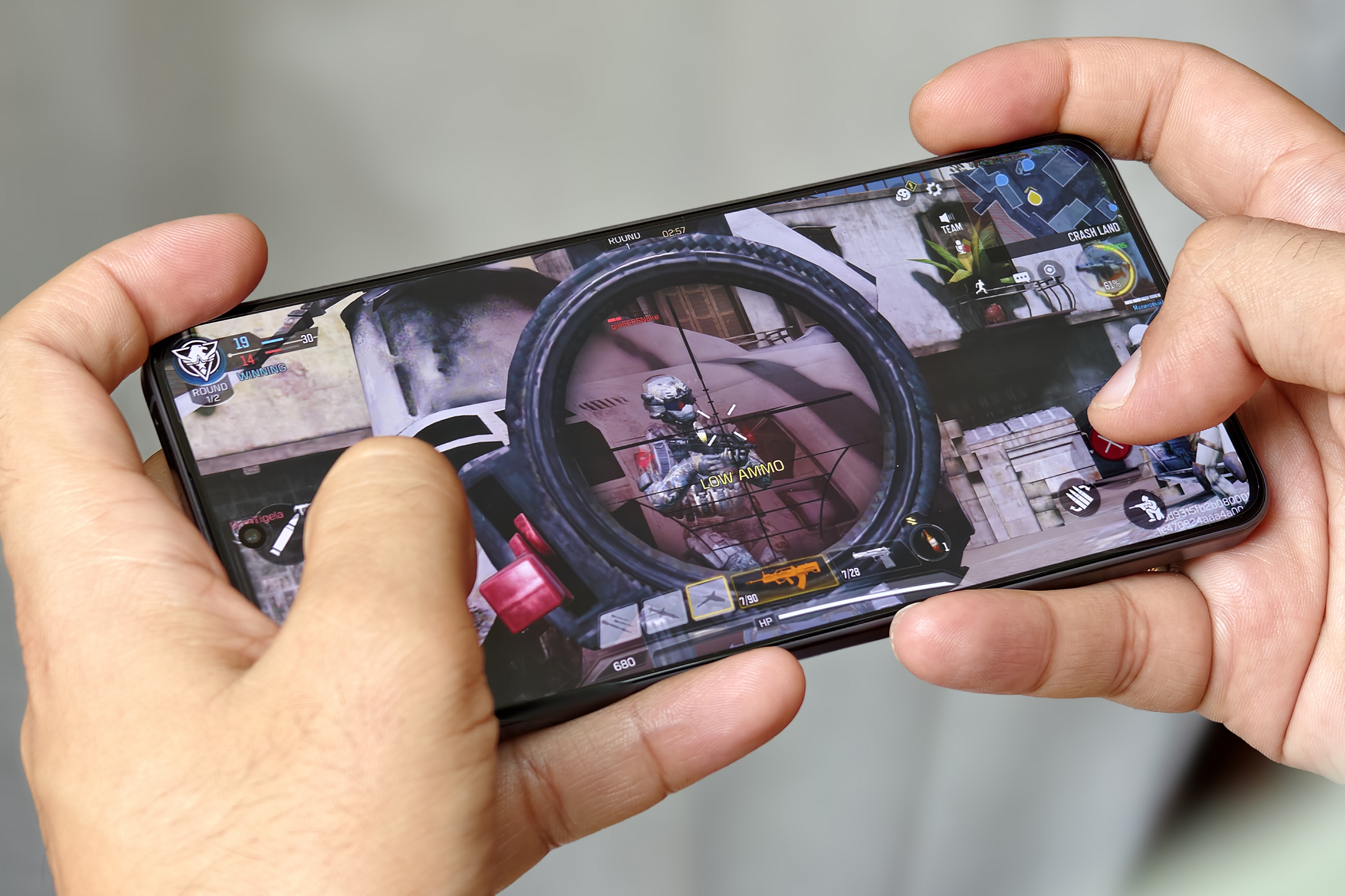 Call of Duty Mobile on OnePlus Nord 4 in hands.