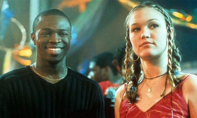 Sean Patrick Thomas and Julia Stiles in Save the Last Dance.