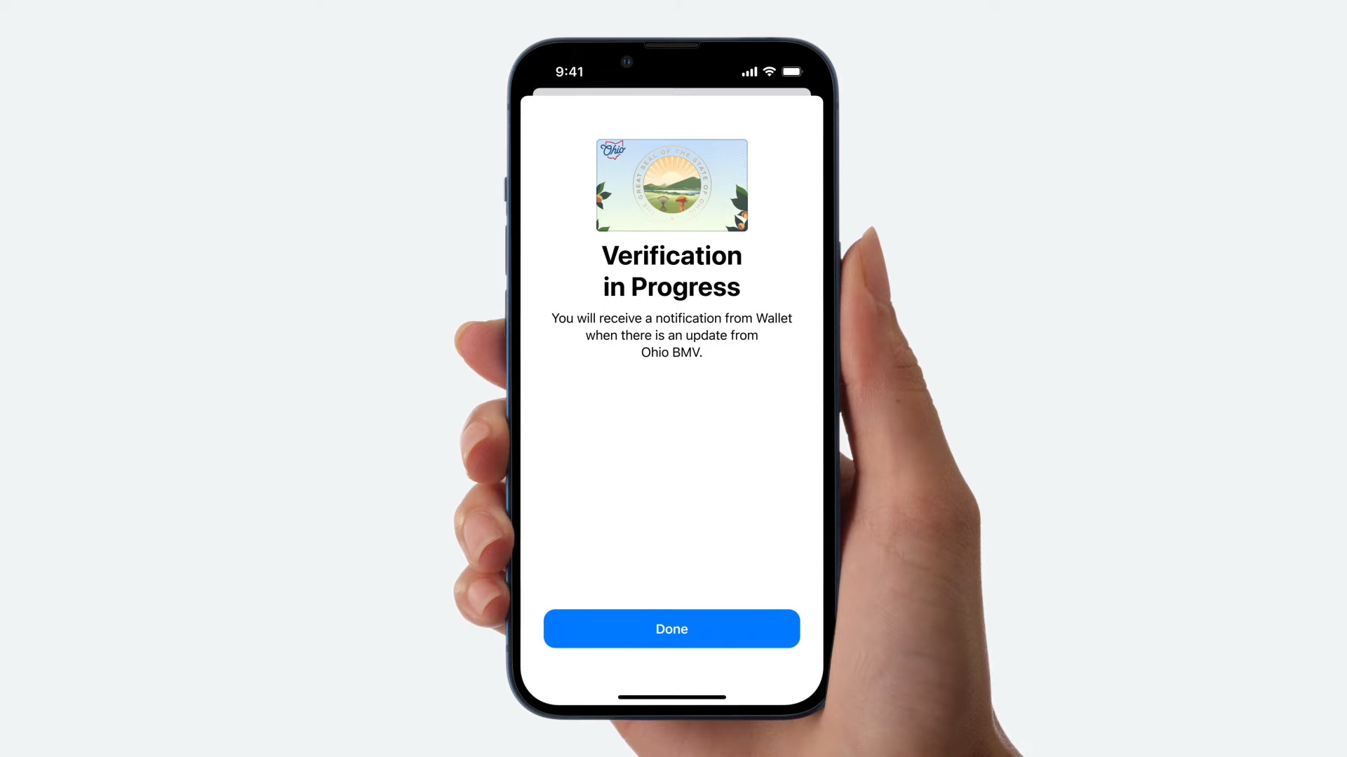 等待 Apple Wallet 中的状态 ID 验证。