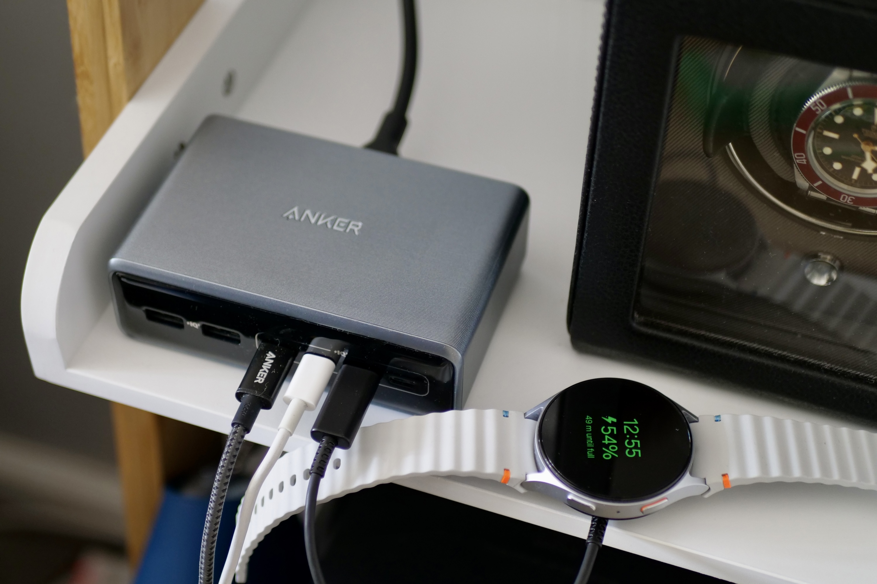 Anker’s new desktop charger solved a problem I didn’t know I had