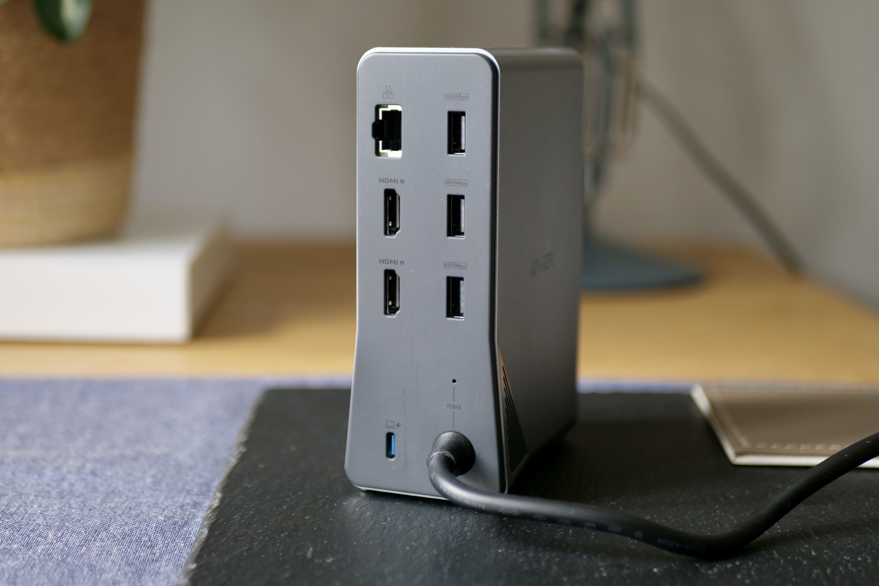 Anker’s new desktop charger solved a problem I didn’t know I had