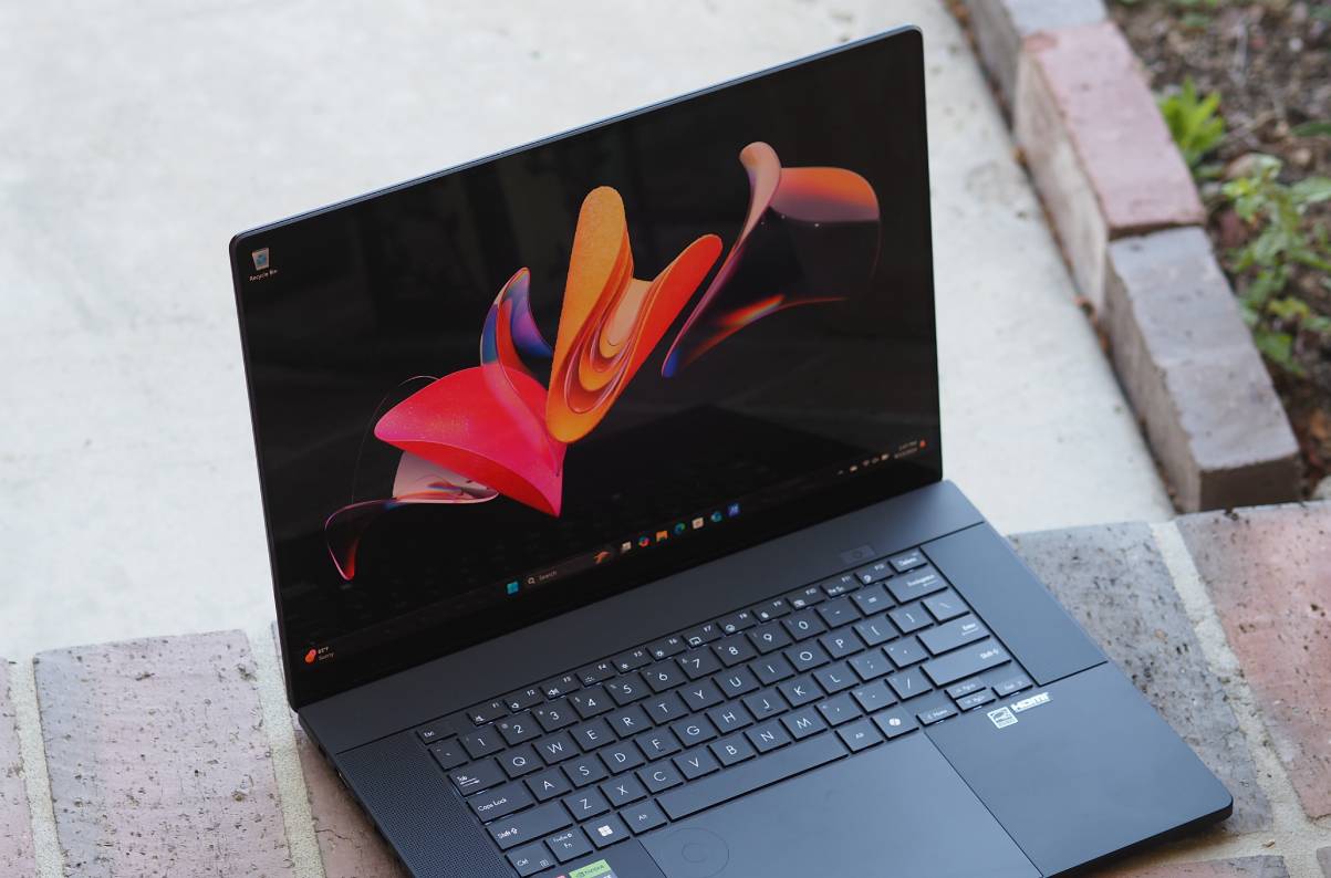 The XPS 16 is good, but this powerful Windows laptop is even better