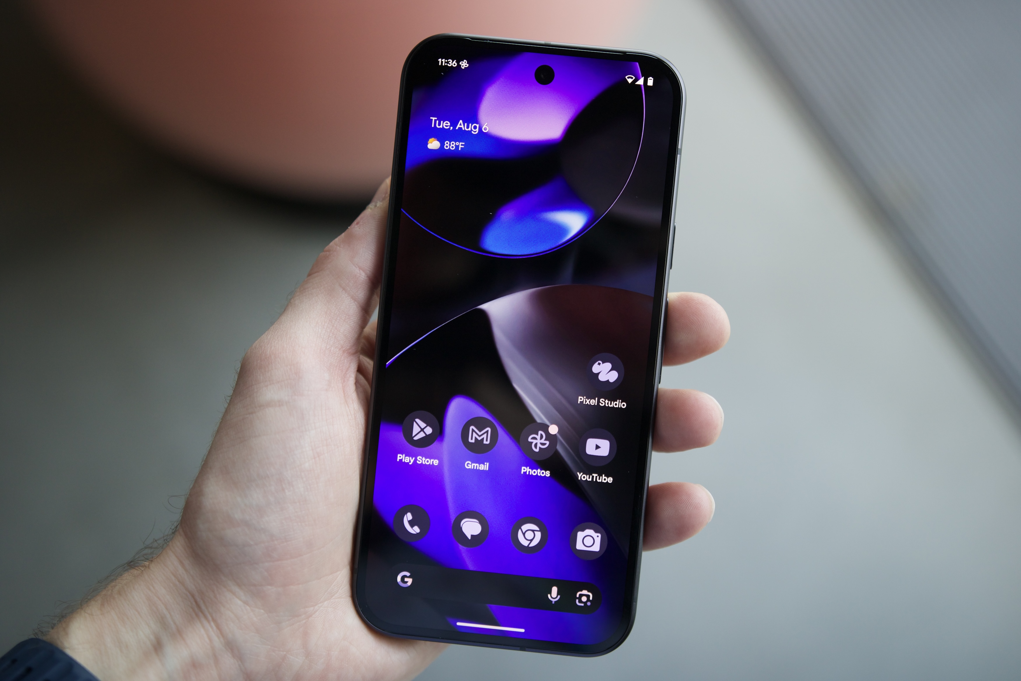 Thinking about buying the Google Pixel 9? Here are 5 reasons to wait for the Pixel 10