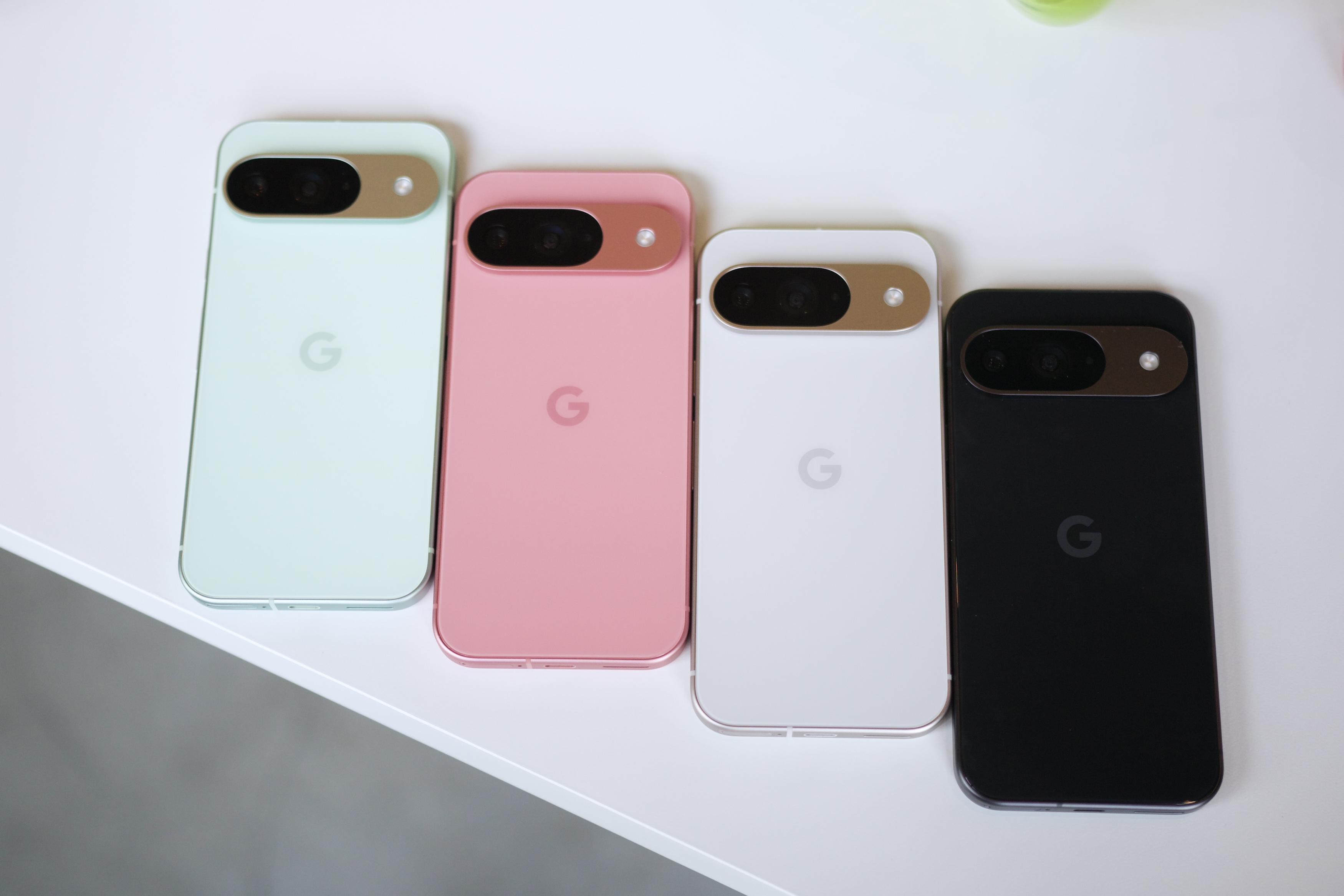 Все, что вам нужно знать о Google Pixel 9