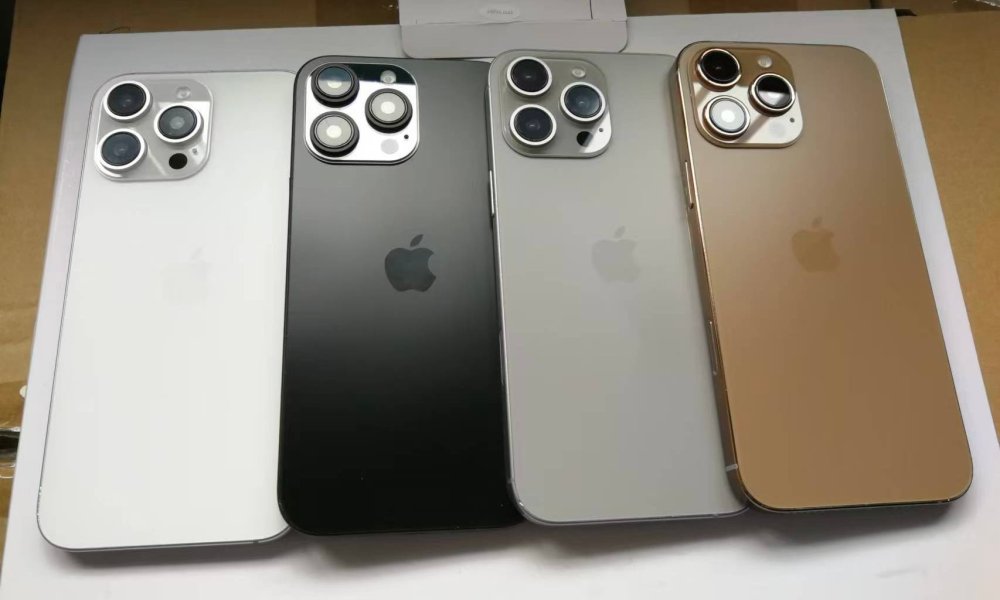 iPhone 16 Pro dummy units.