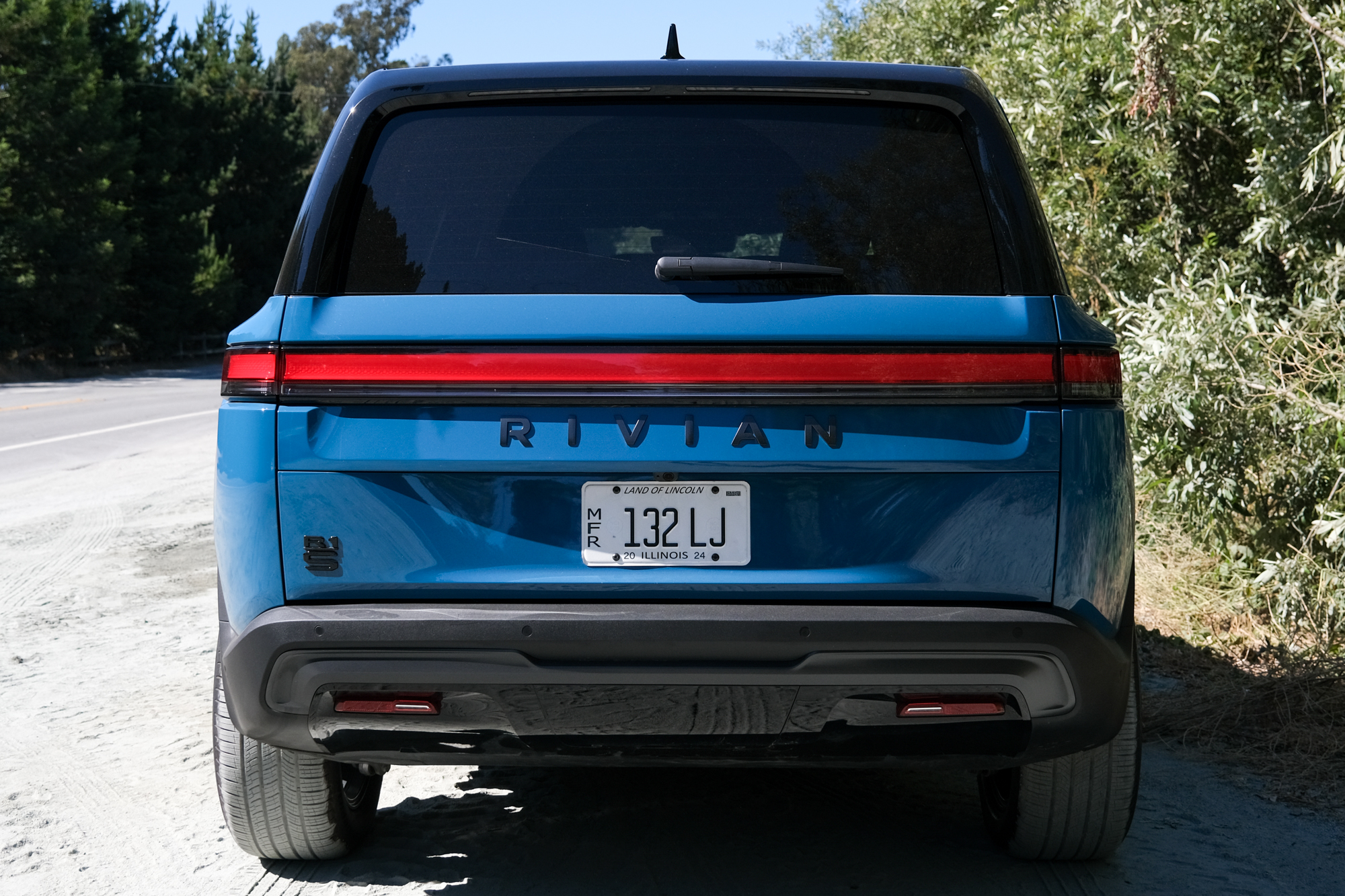 Rear of the second-generation Rivian R1S