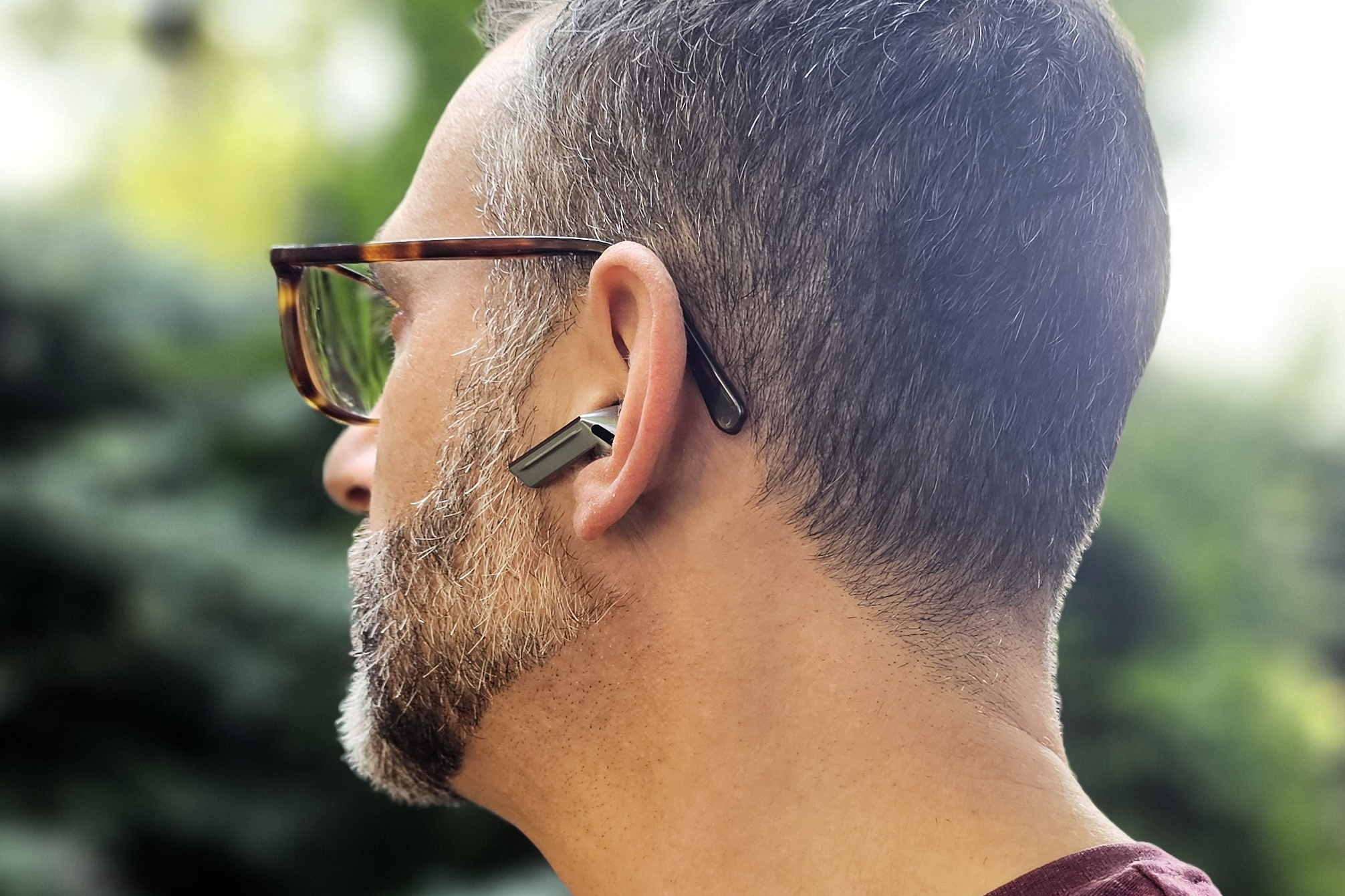 Simon Cohen wearing Samsung Galaxy Buds 3 Pro (rear view).