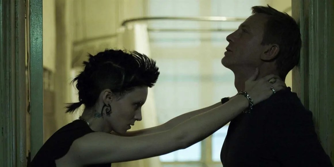 Rooney Mara et Daniel Craig dans La Fille au tatouage de dragon.